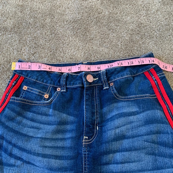 No Boundaries denim skirt - Picture 5 of 7